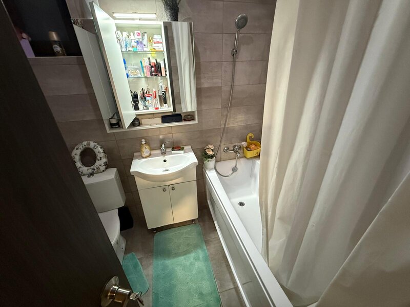 Militari, 2 camere,decomandat, 56 mp, zona Militari Residence